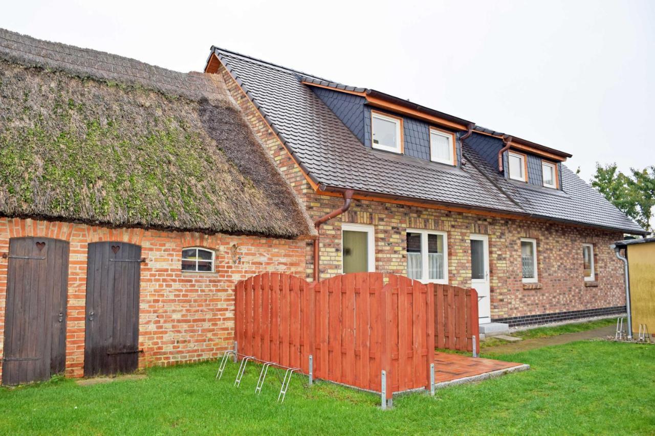 Ferienhaus Mit Terrasse Am Heideweg 바베 외부 사진